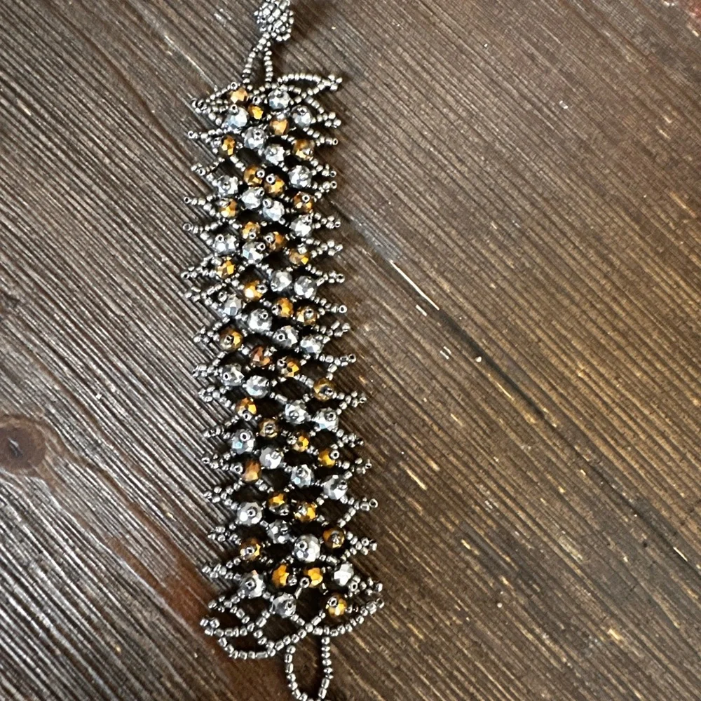 Elegant Silver and Gold Beaded Bracelet